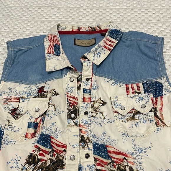 Legacy Falls Snap Sleeveless American Flag Rodeo Cowboy Top - Picture 10 of 14